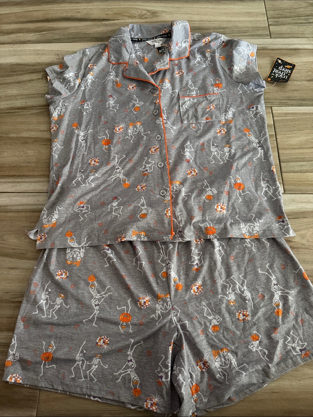 Trick or Treat sleep Gray & Orange Halloween disco Skeleton Pajama Set large